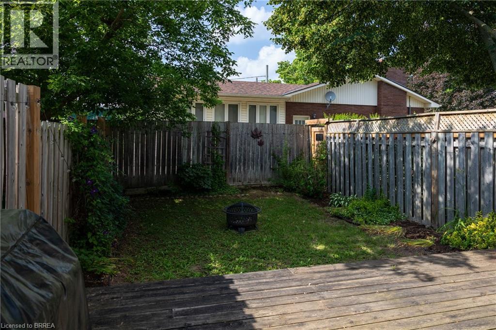 7 GRAYSTONE Court - 3