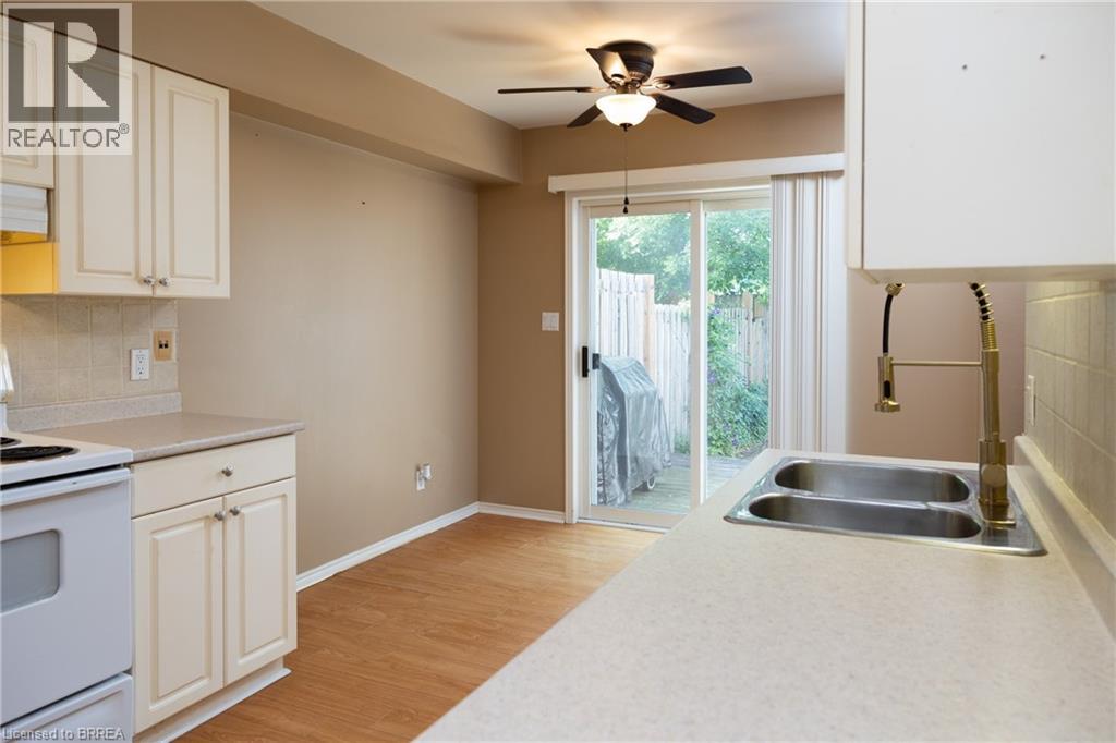 7 GRAYSTONE Court - 9