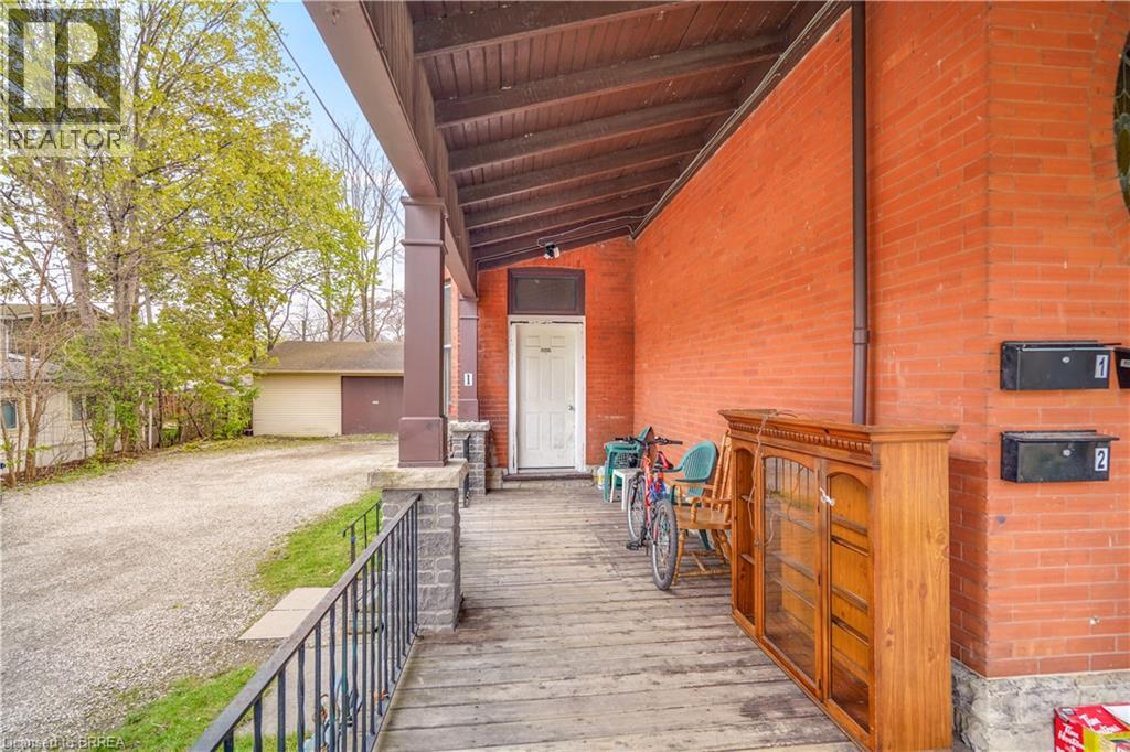 171 NELSON Street - 9
