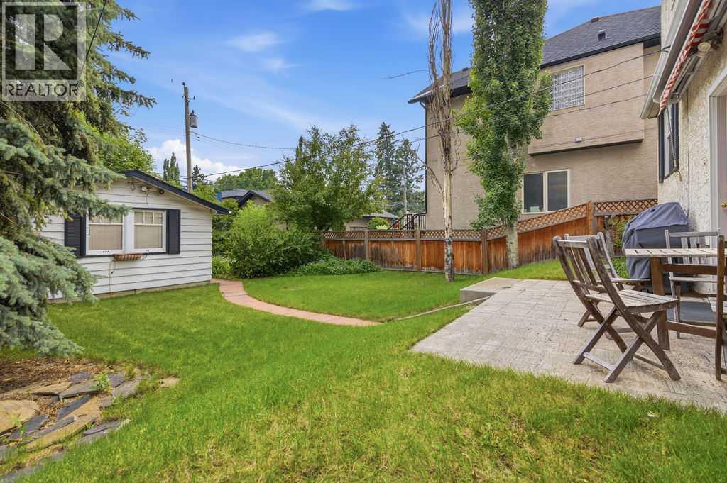 445 29 Avenue NW — photo 35