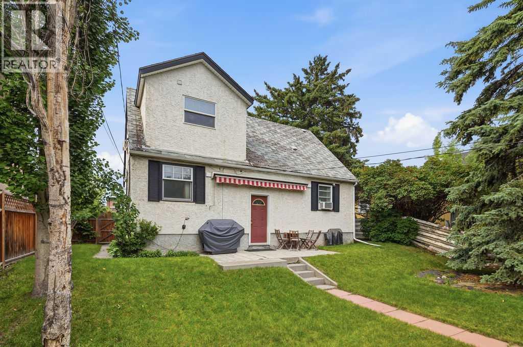445 29 Avenue NW — photo 33