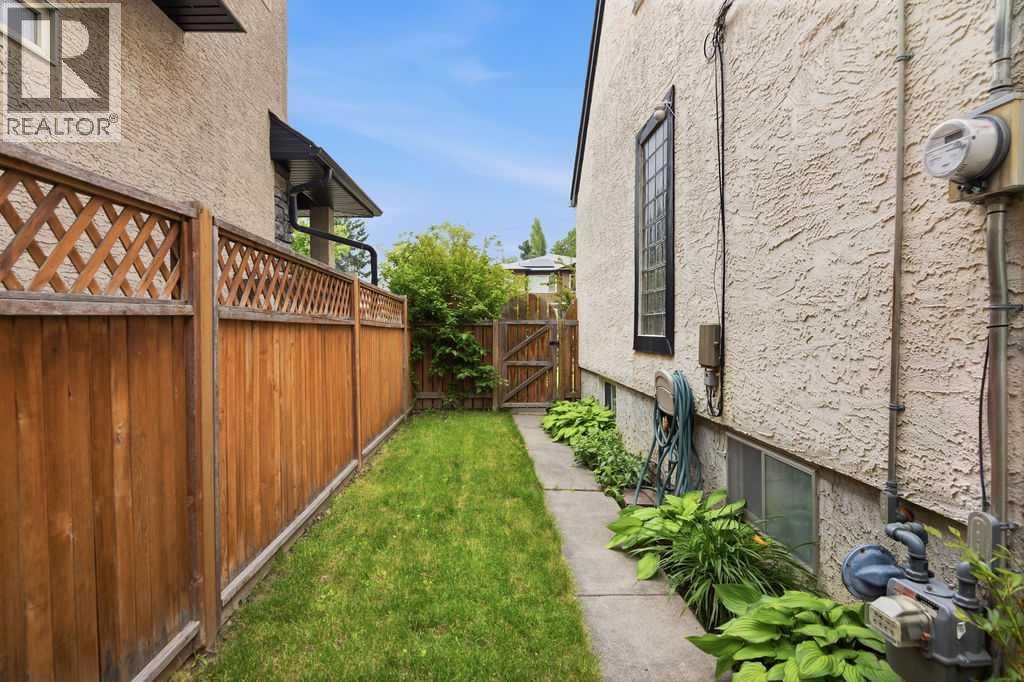 445 29 Avenue NW — photo 37