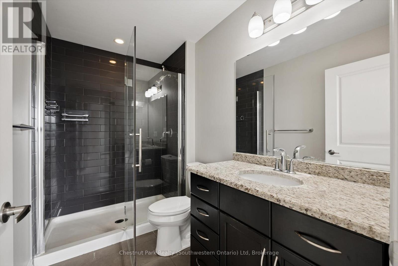 #405 160 MACDONELL STREET - 24