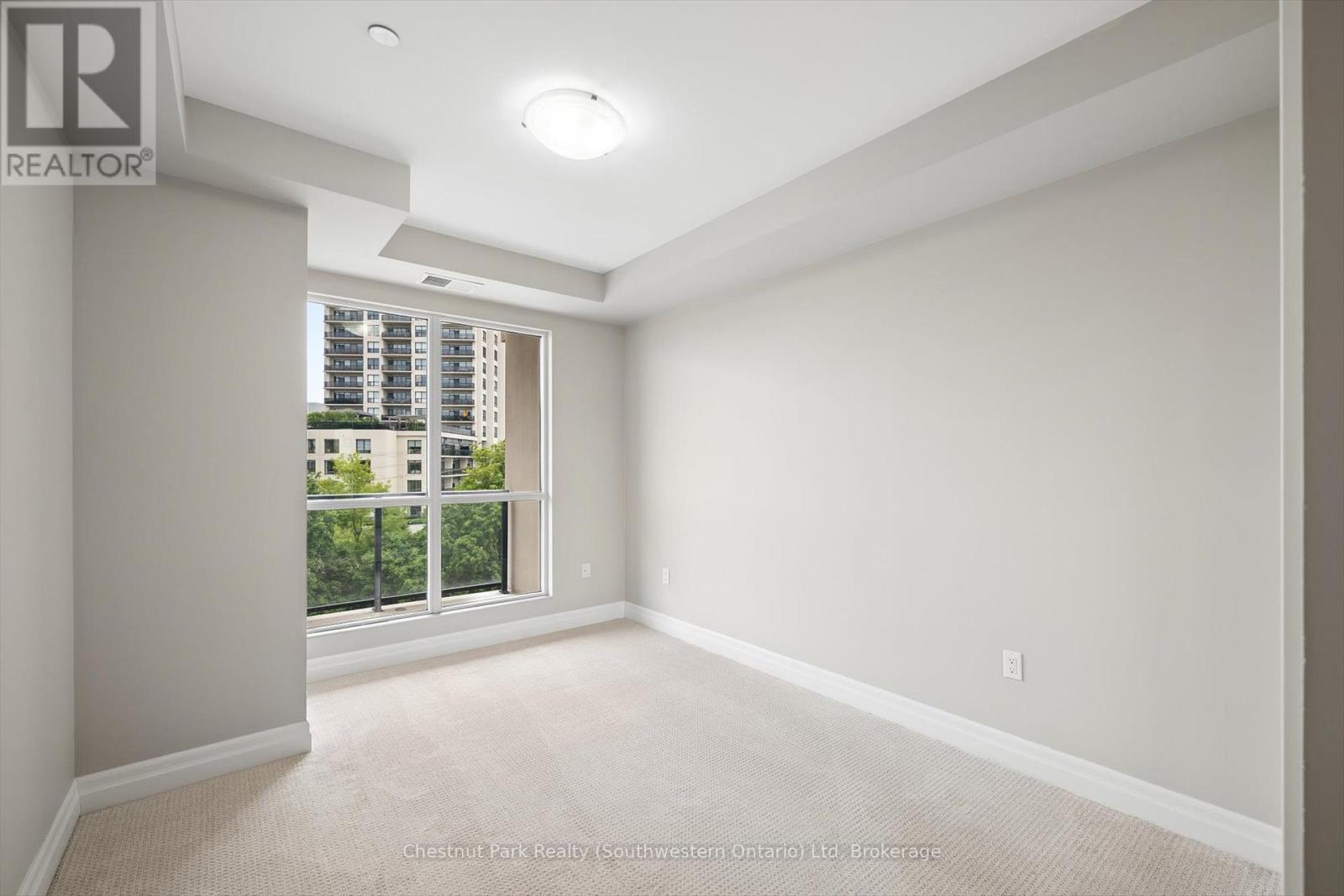 #405 160 MACDONELL STREET - 26