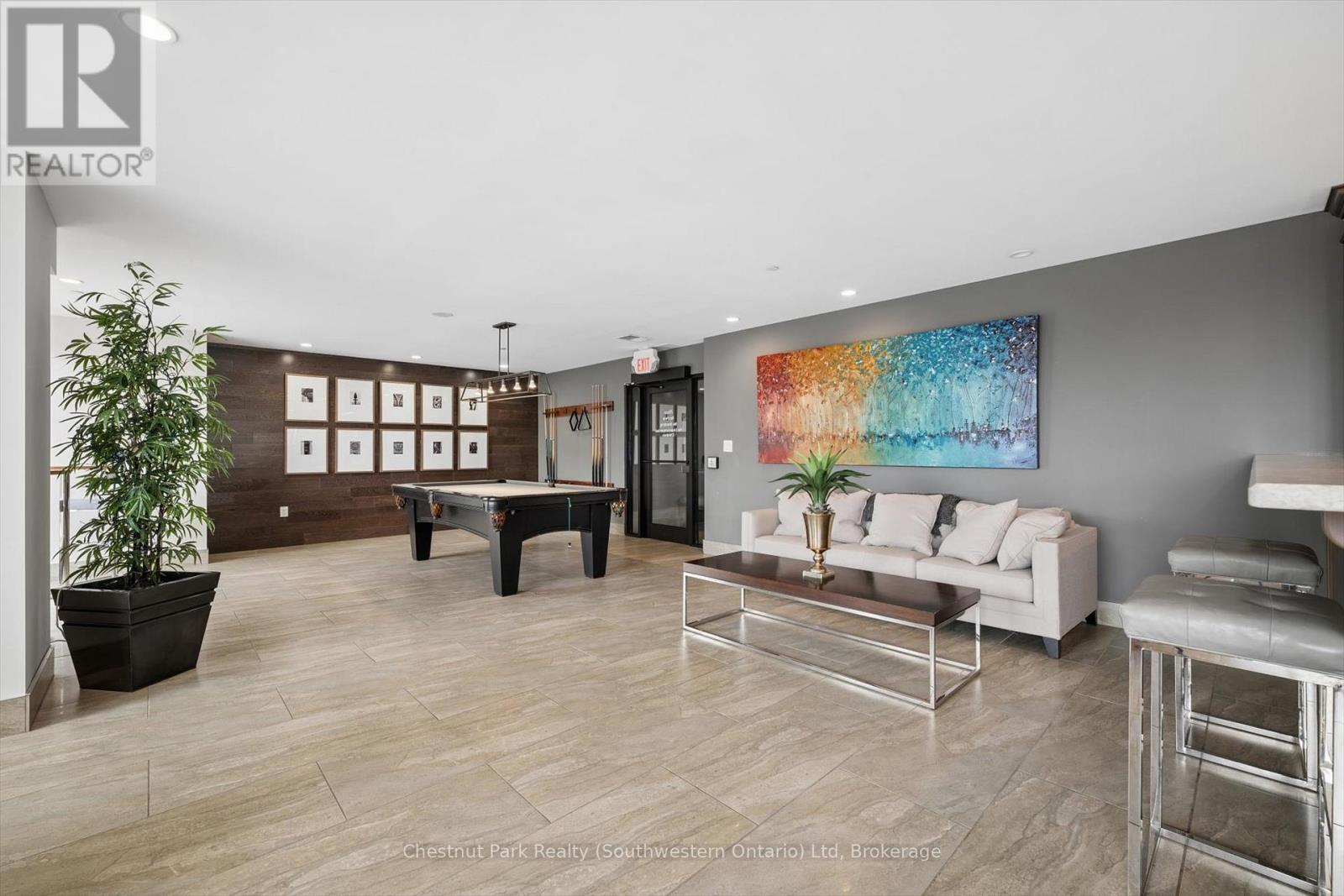 #405 160 MACDONELL STREET - 35