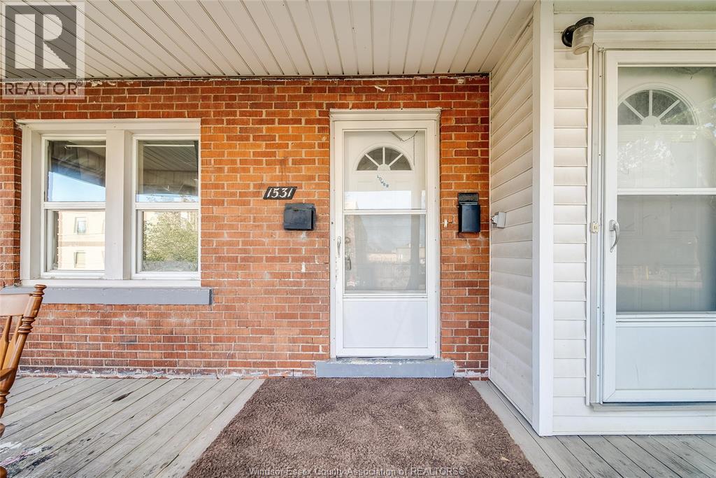 1531 WINDSOR AVENUE - 2