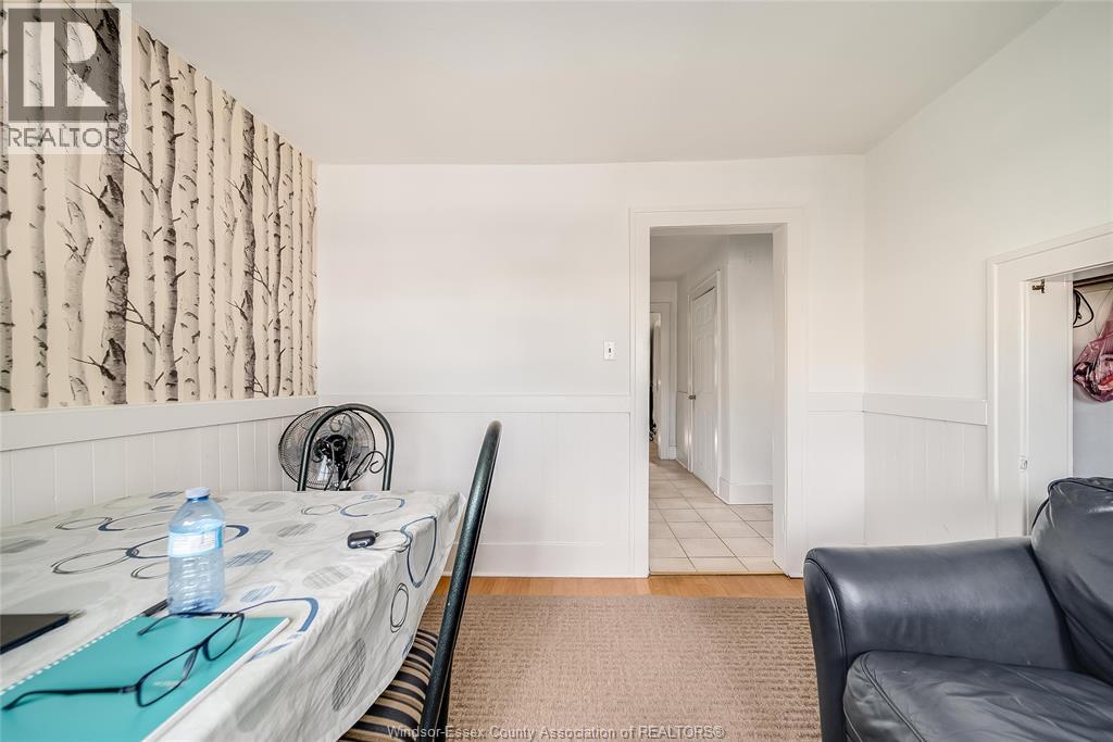 1531 WINDSOR AVENUE - 22