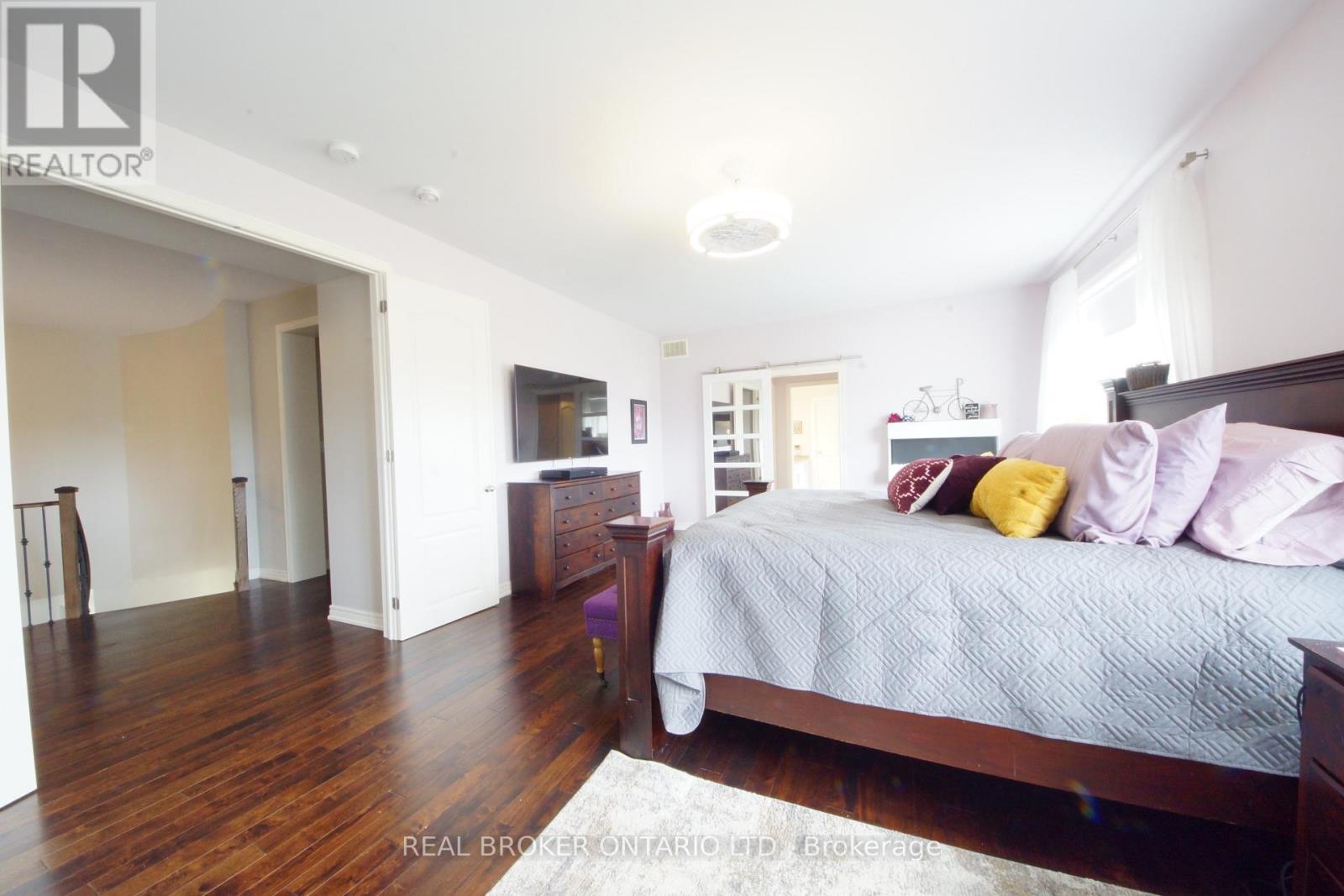 100 TRAIL BOULEVARD - 8