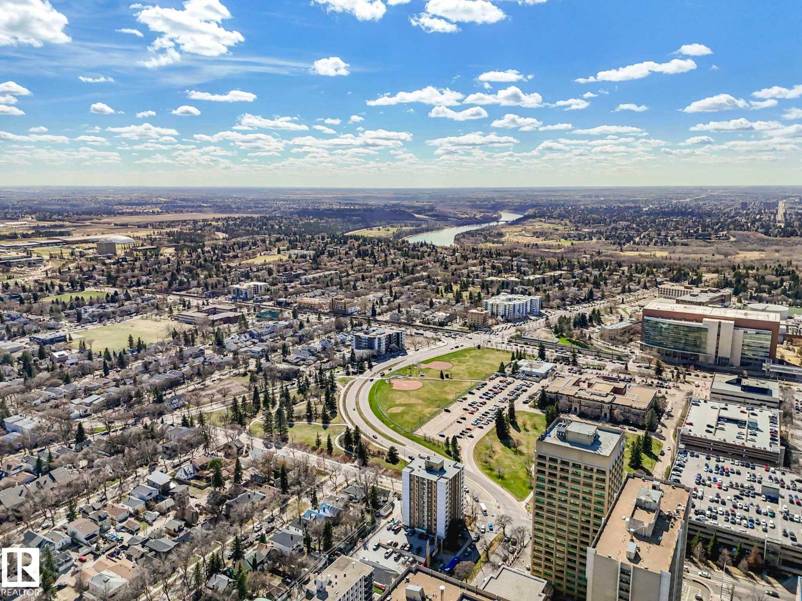 #112 11039 83 AV NW - 51