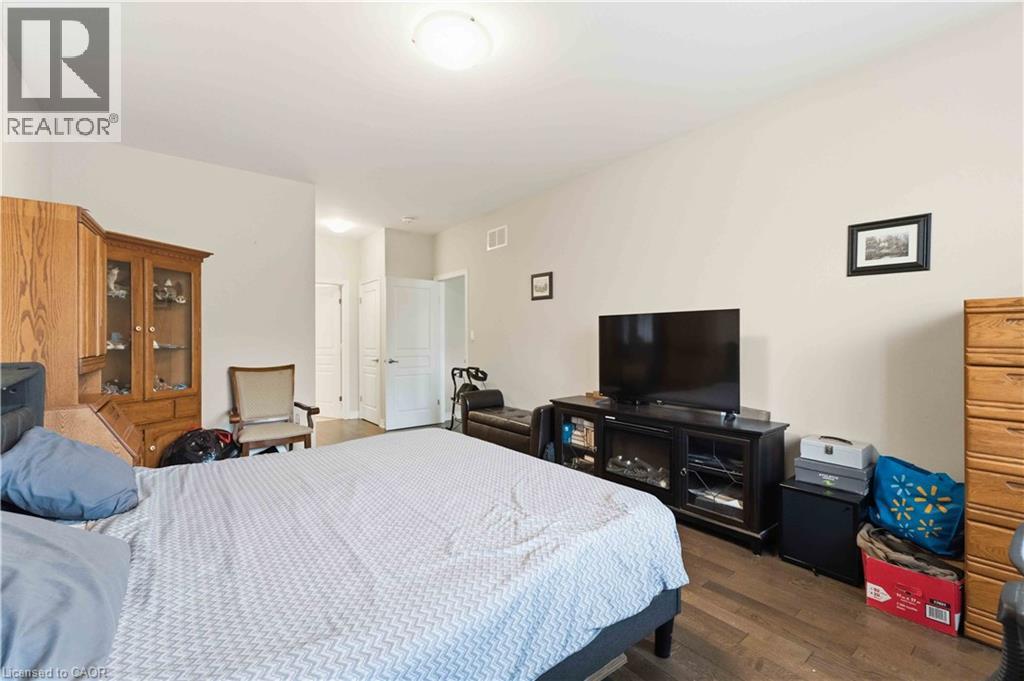 9 EFTHEMIO Court - 18
