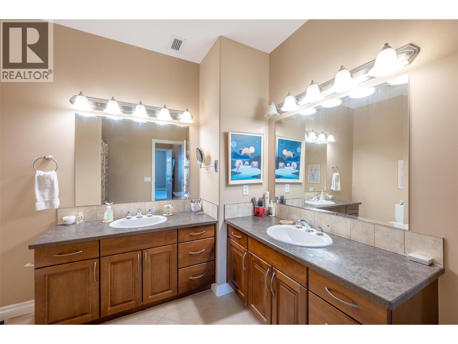 #405B 921 SPILLWAY Road - 30