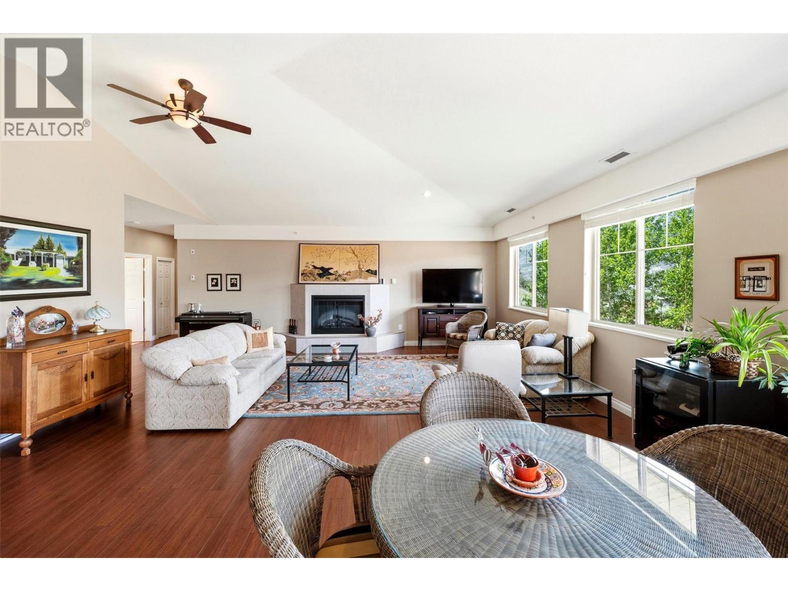 #405B 921 SPILLWAY Road - 15