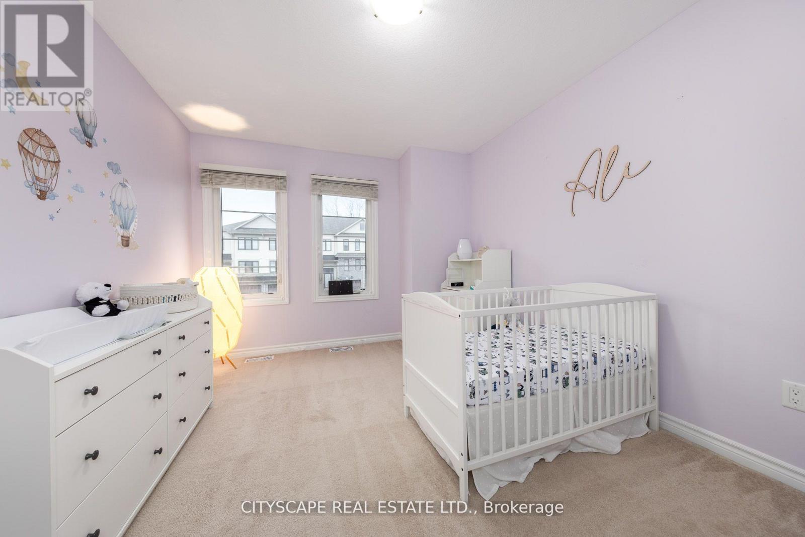 121 CRAFTER CRESCENT - 24