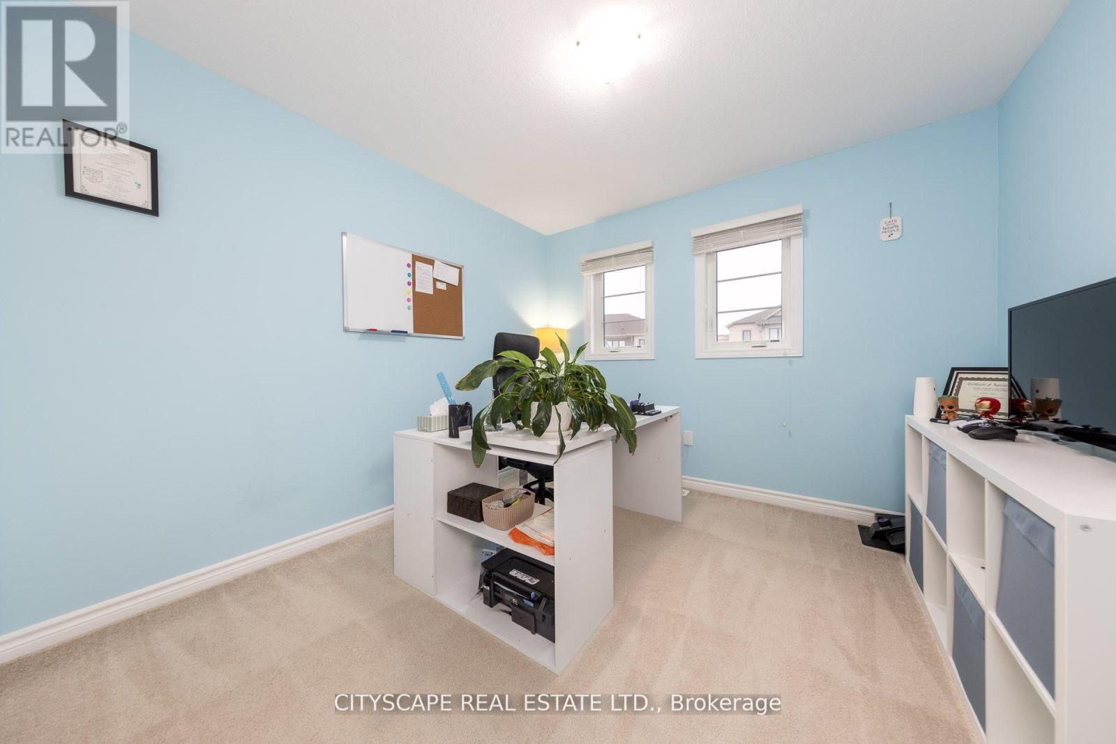 121 CRAFTER CRESCENT - 28