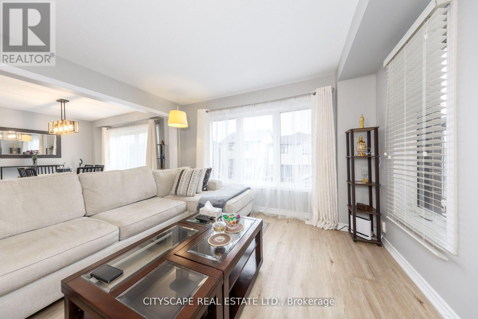 121 CRAFTER CRESCENT - 8