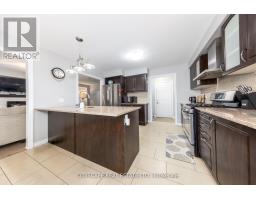 Bedroom - 121 Crafter Crescent, Hamilton, ON L8J0H8 Photo 10