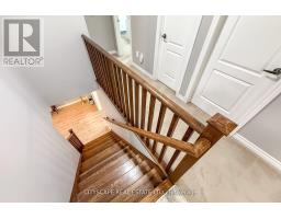 121 Crafter Crescent, Hamilton, ON L8J0H8 Photo 19