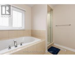 121 Crafter Crescent, Hamilton, ON L8J0H8 Photo 23