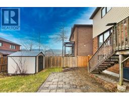 121 Crafter Crescent, Hamilton, ON L8J0H8 Photo 47