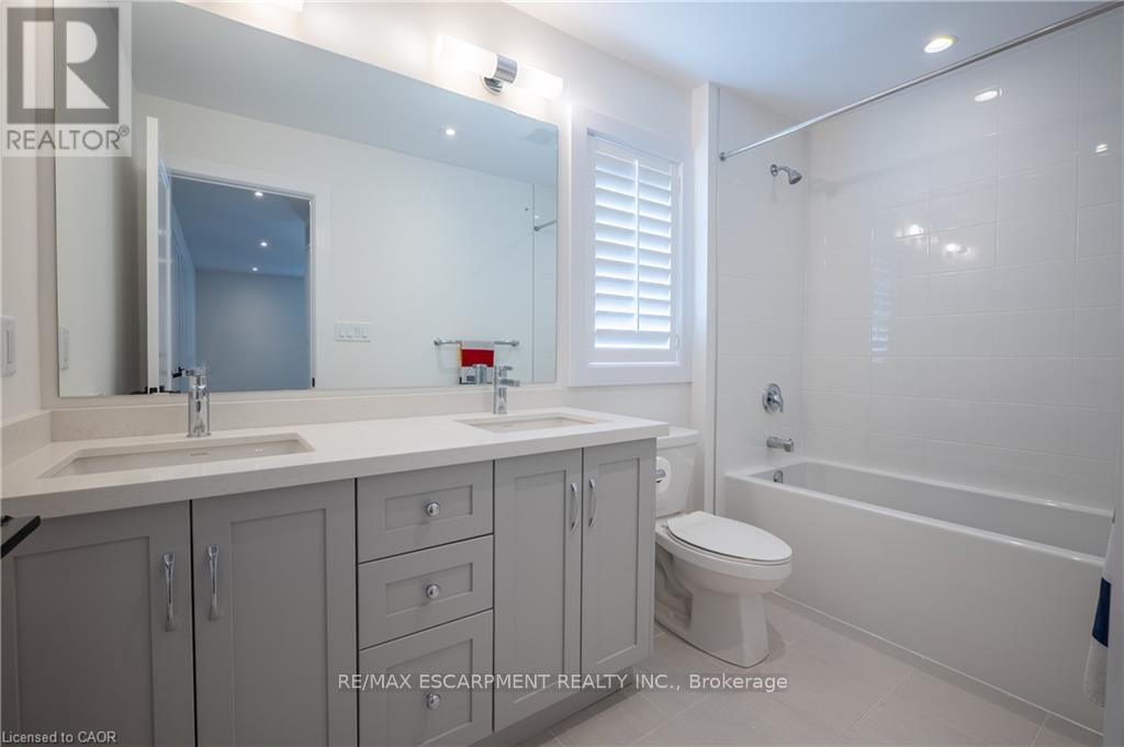 38 RIESLING STREET - 20