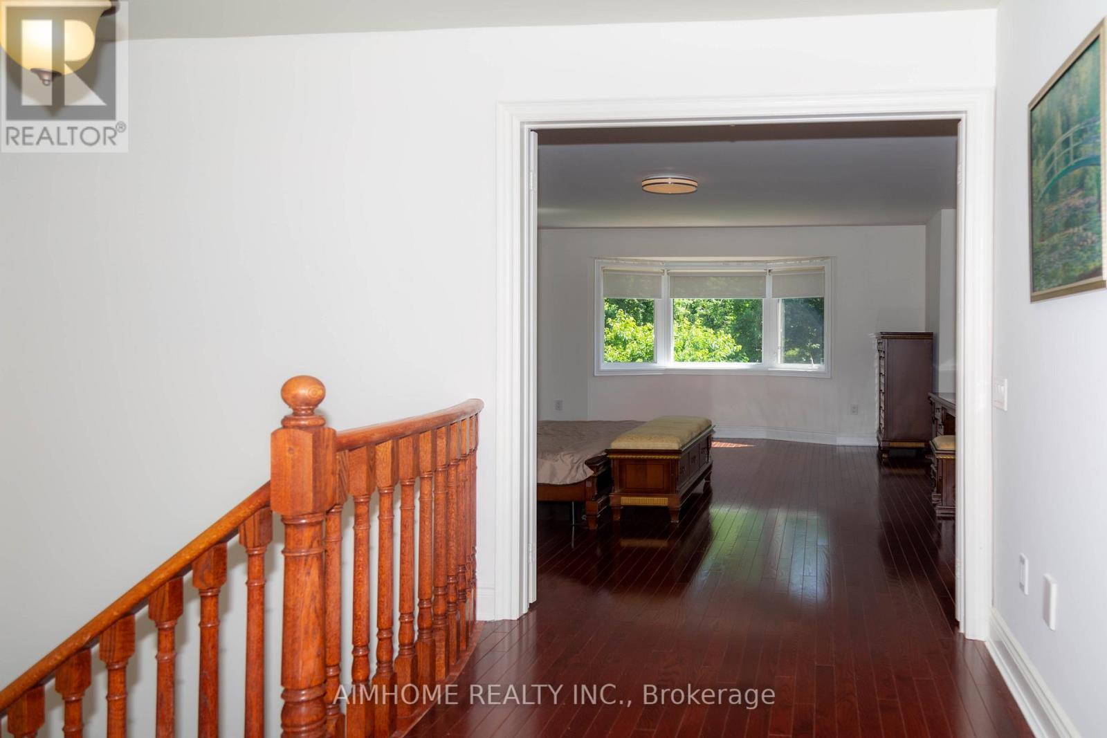 61 WESTBURY COURT - 26