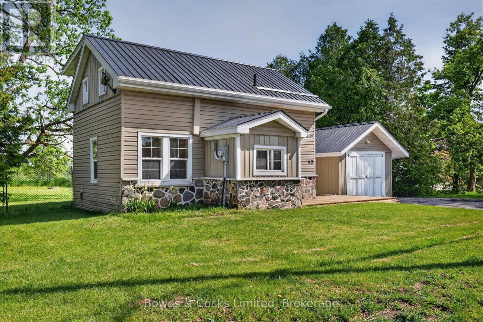 49 LONG BEACH ROAD - 2