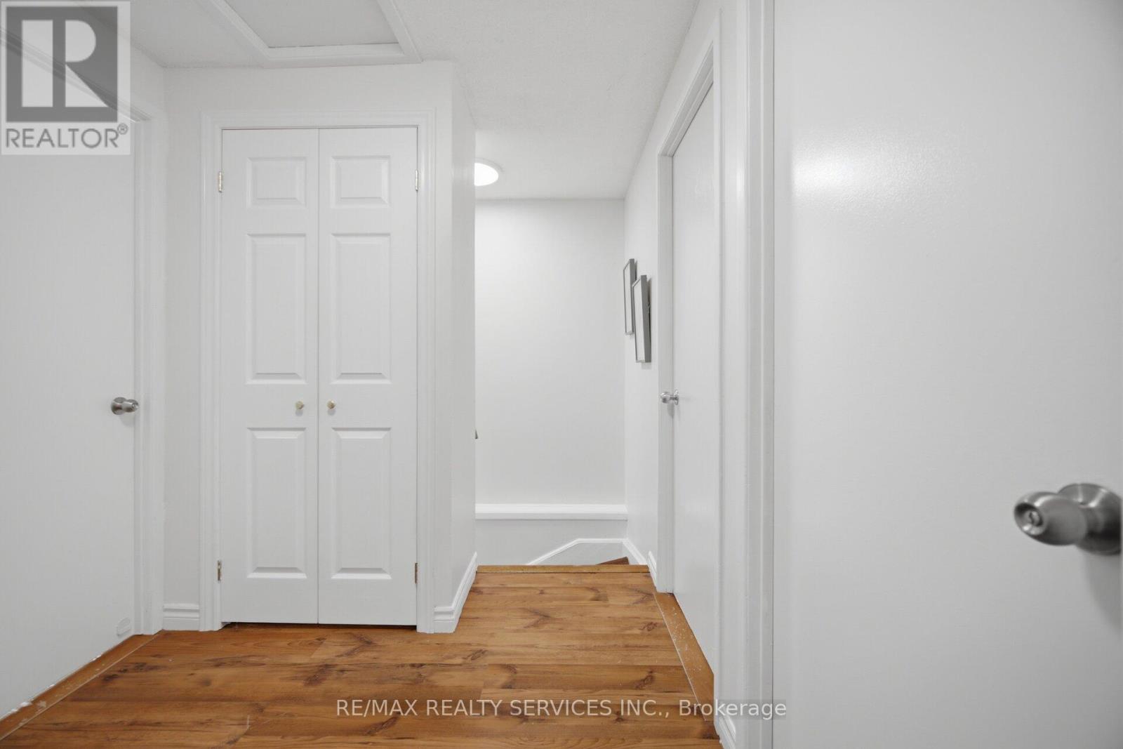 18 GOLD PINE COURT - 21