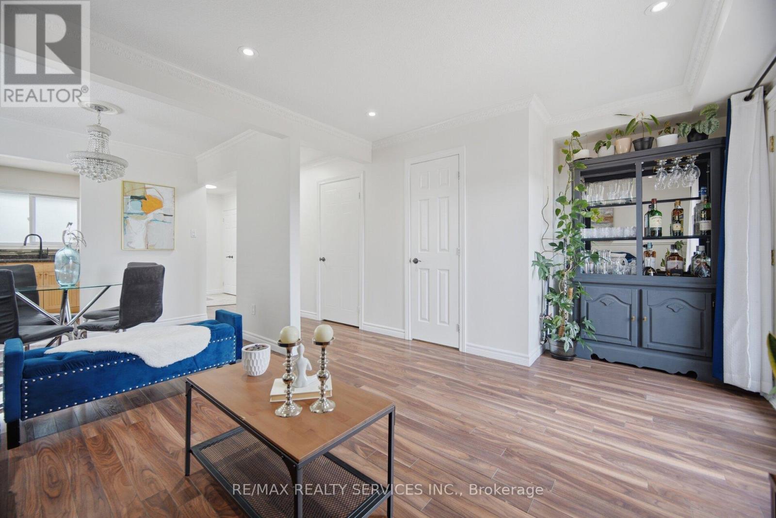 18 GOLD PINE COURT - 17