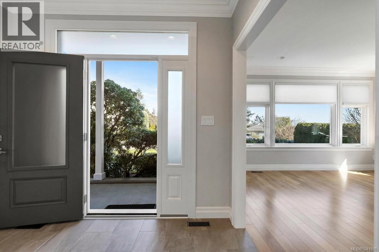 805 Del Monte Lane - 2