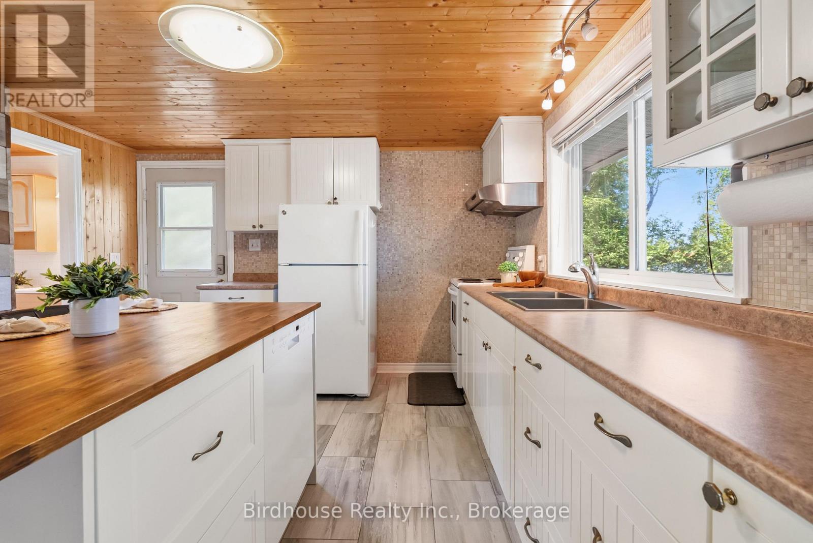 210 NORTH SHORE ROAD - 13