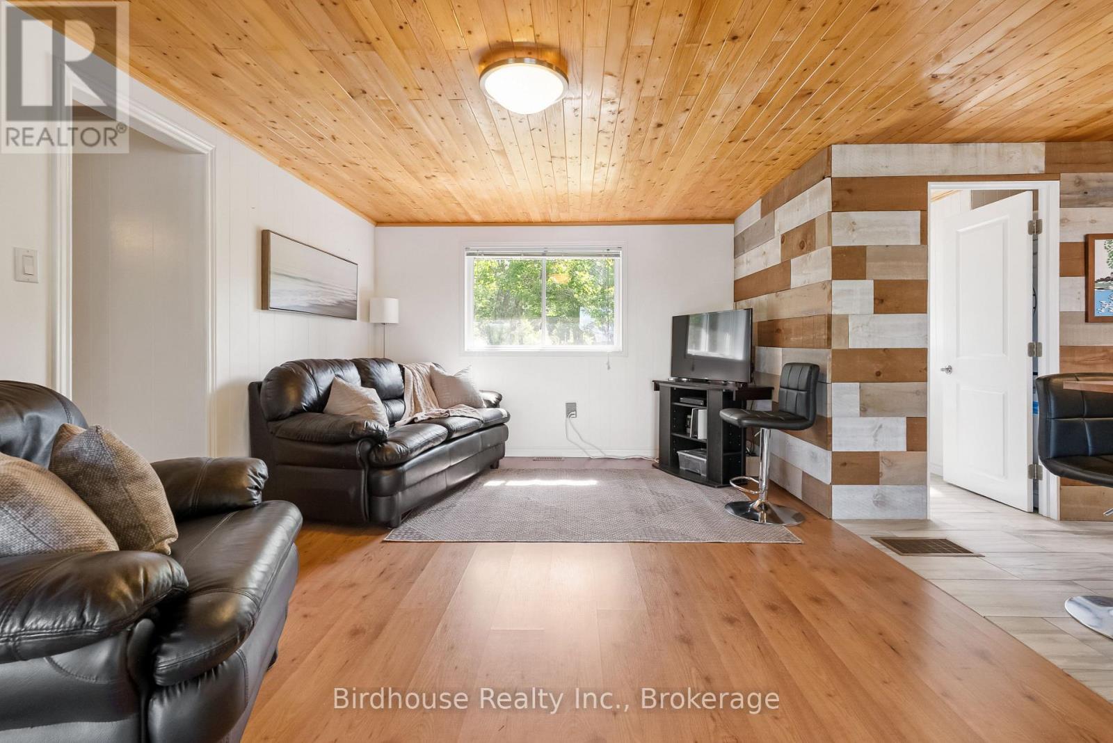 210 NORTH SHORE ROAD - 17