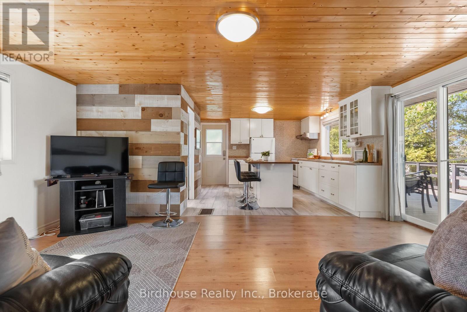 210 NORTH SHORE ROAD - 9