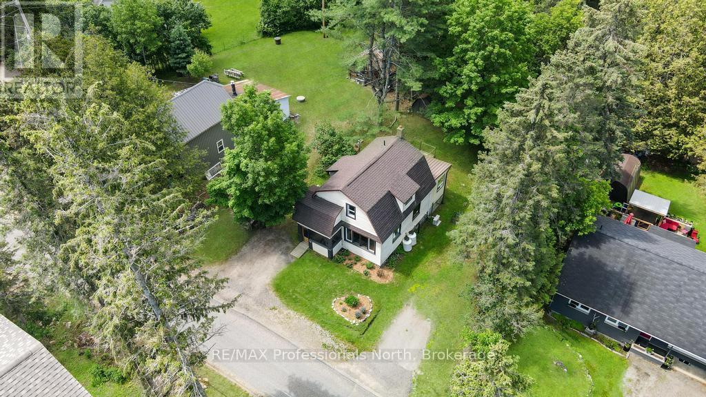 9 LAKE AVENUE - Image 7