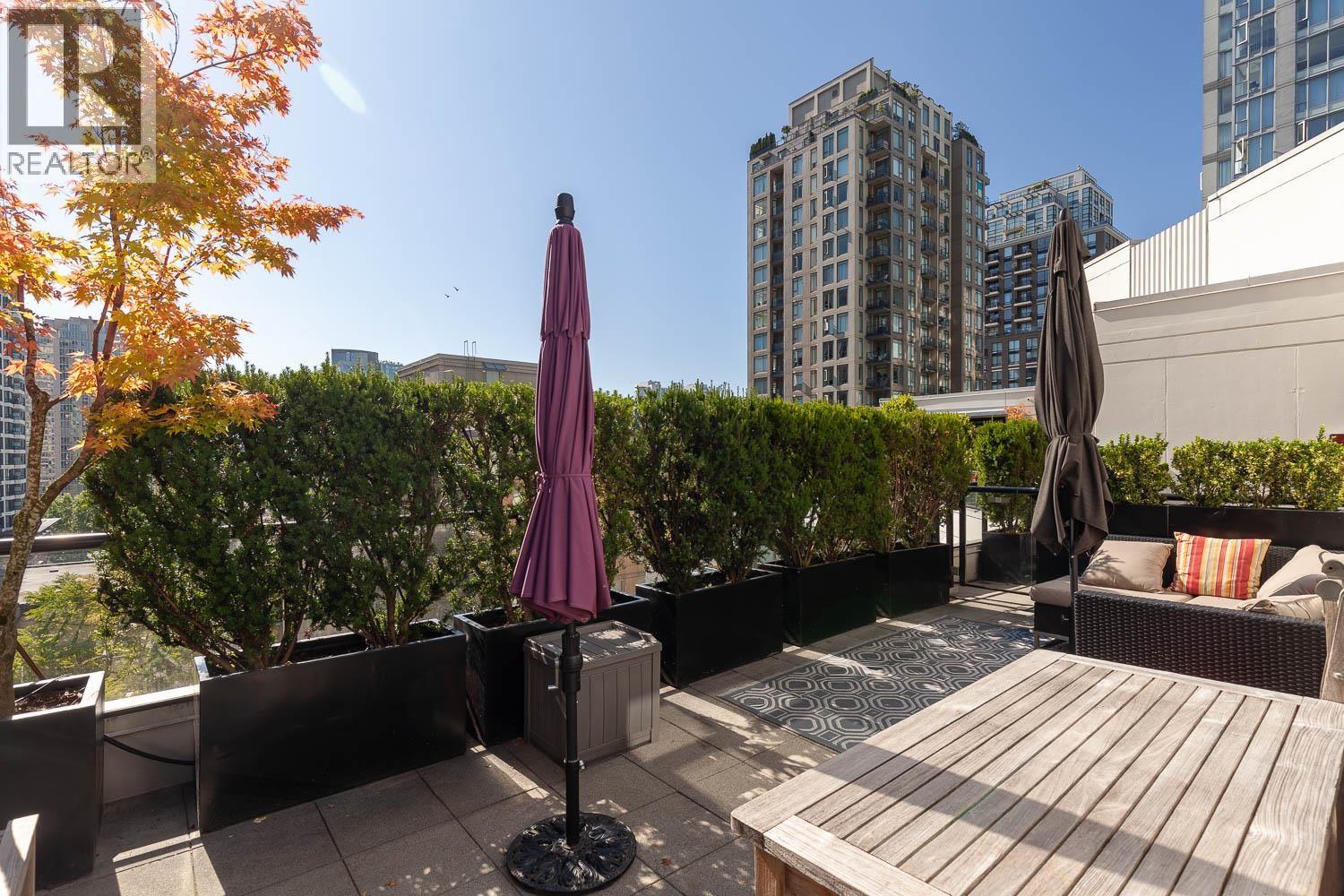 2 Bed, 2 Bath House for Sale in Vancouver – PH803 988 RICHARDS STREET, Vancouver – MLS# R3141839 - Image 30