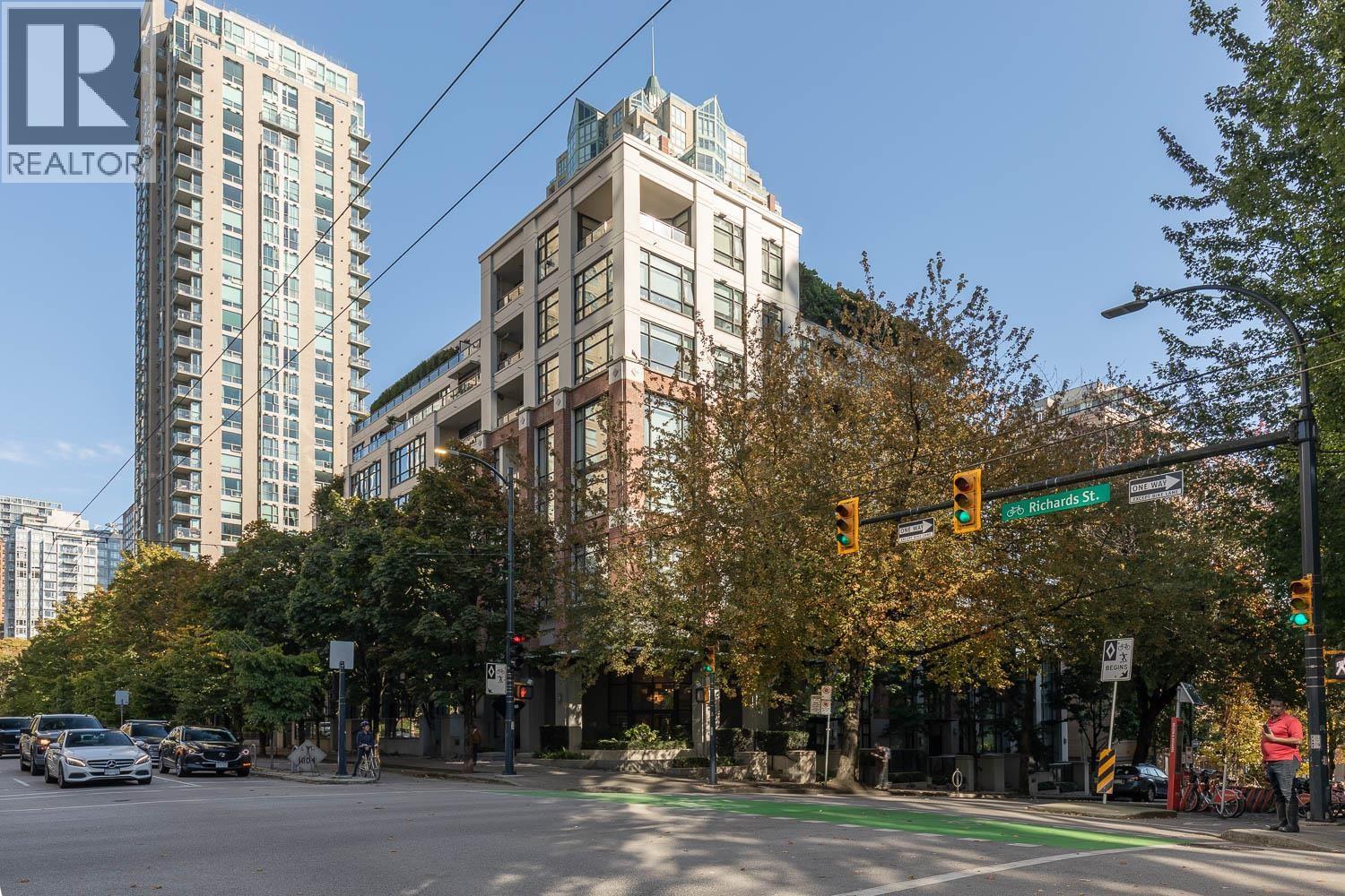 2 Bed, 2 Bath House for Sale in Vancouver – PH803 988 RICHARDS STREET, Vancouver – MLS# R3141839 - Image 33