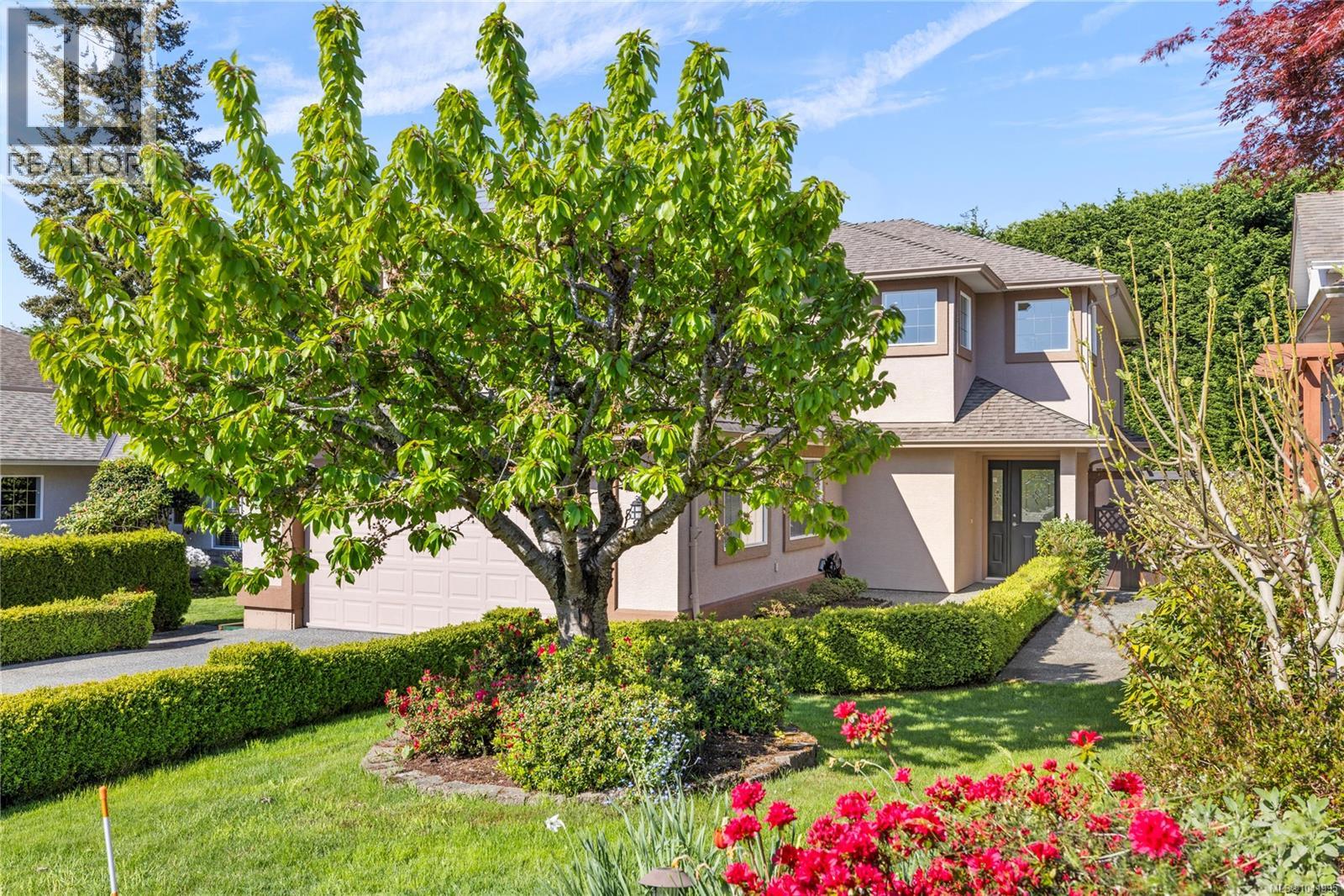 5857 Quarry Cres - 2