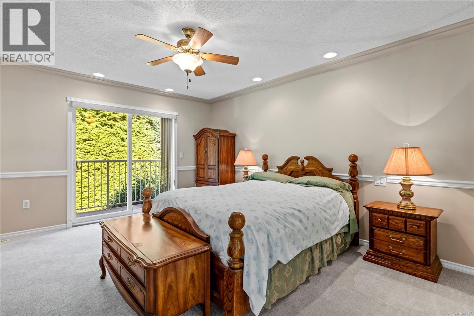 5857 Quarry Cres - 25
