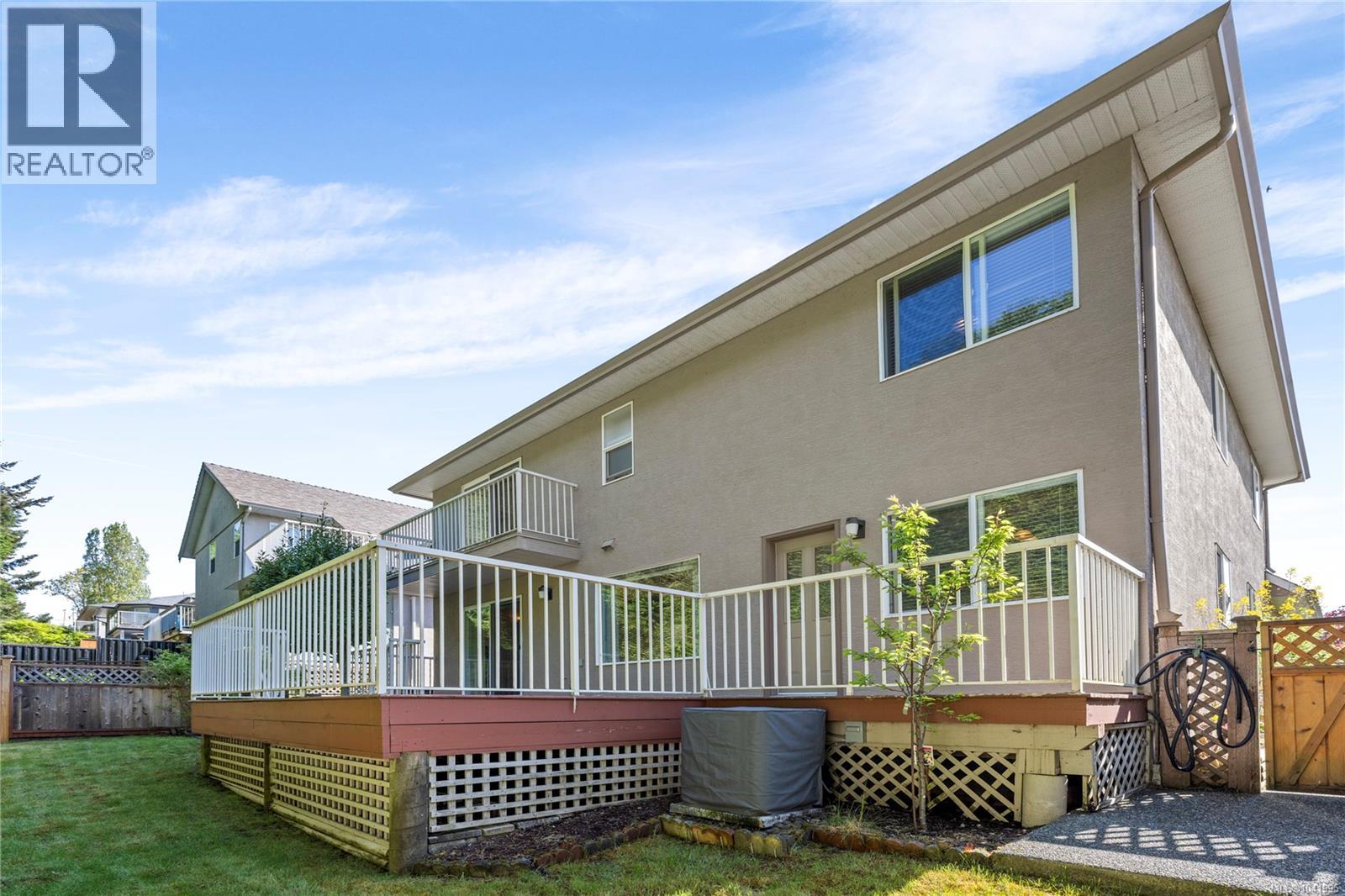 5857 Quarry Cres - 36