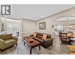 Dining nook - 5857 Quarry Cres, Nanaimo, BC V9T6H9 Photo 10