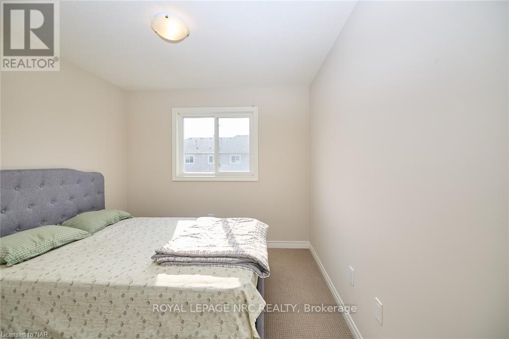 130 ACACIA ROAD - 11