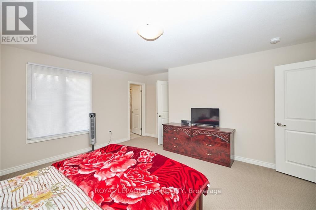 130 ACACIA ROAD - 17