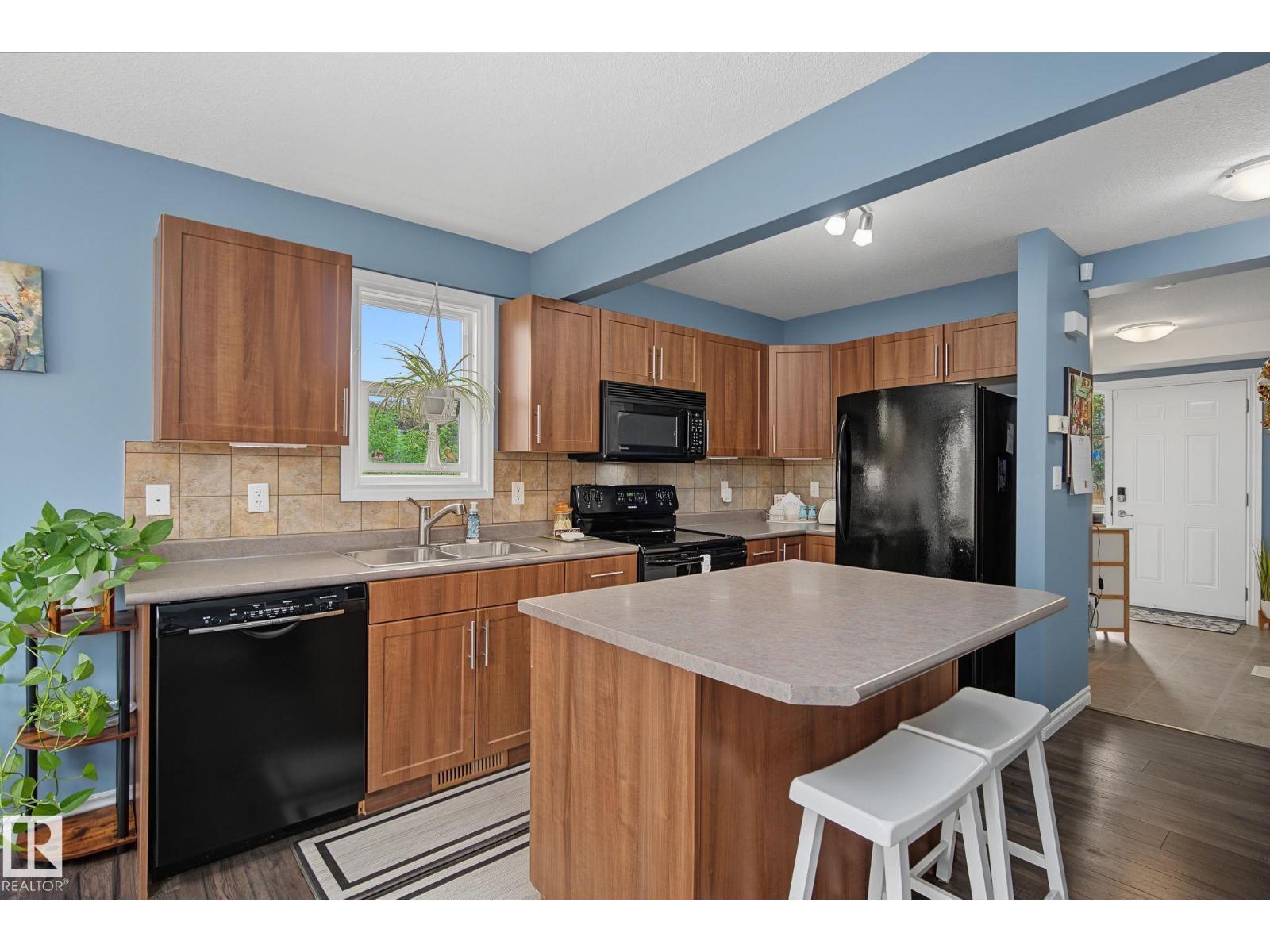 #13 85 SPRUCE VILLAGE DR DR — photo 8