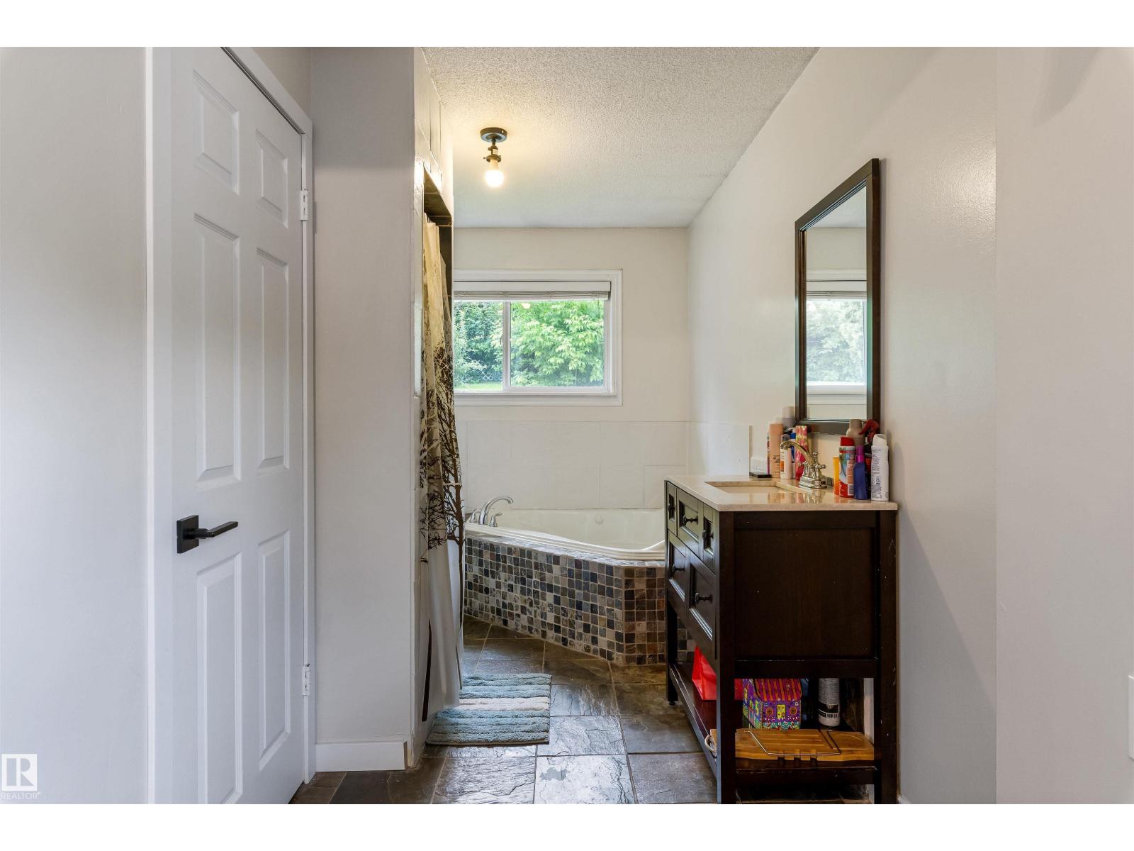 23 GLENHAVEN CR - 15