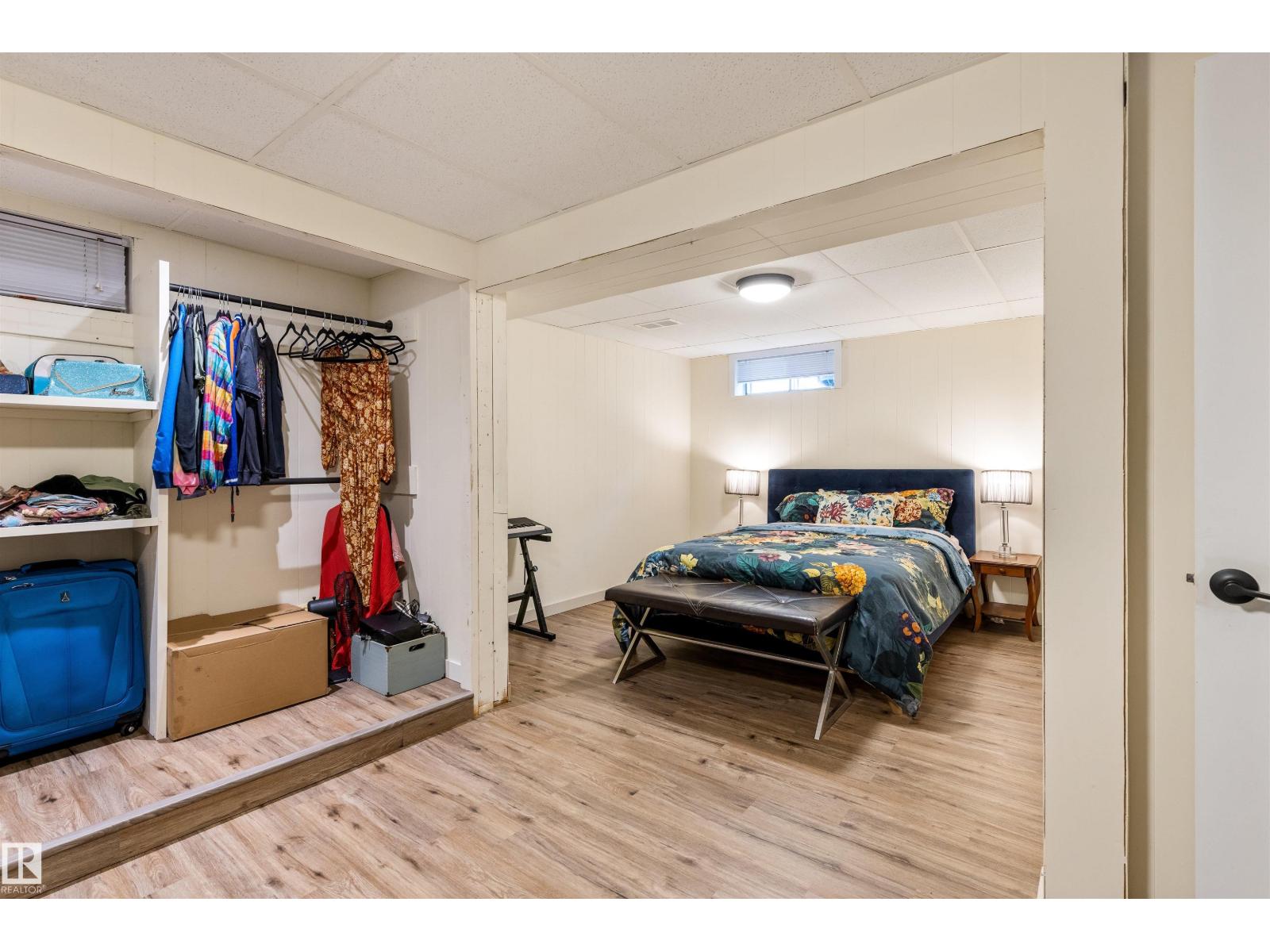 23 GLENHAVEN CR - 30