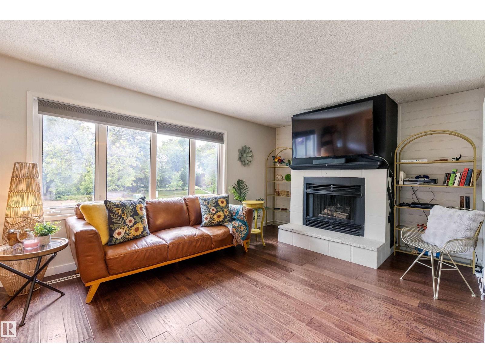 23 GLENHAVEN CR - 6