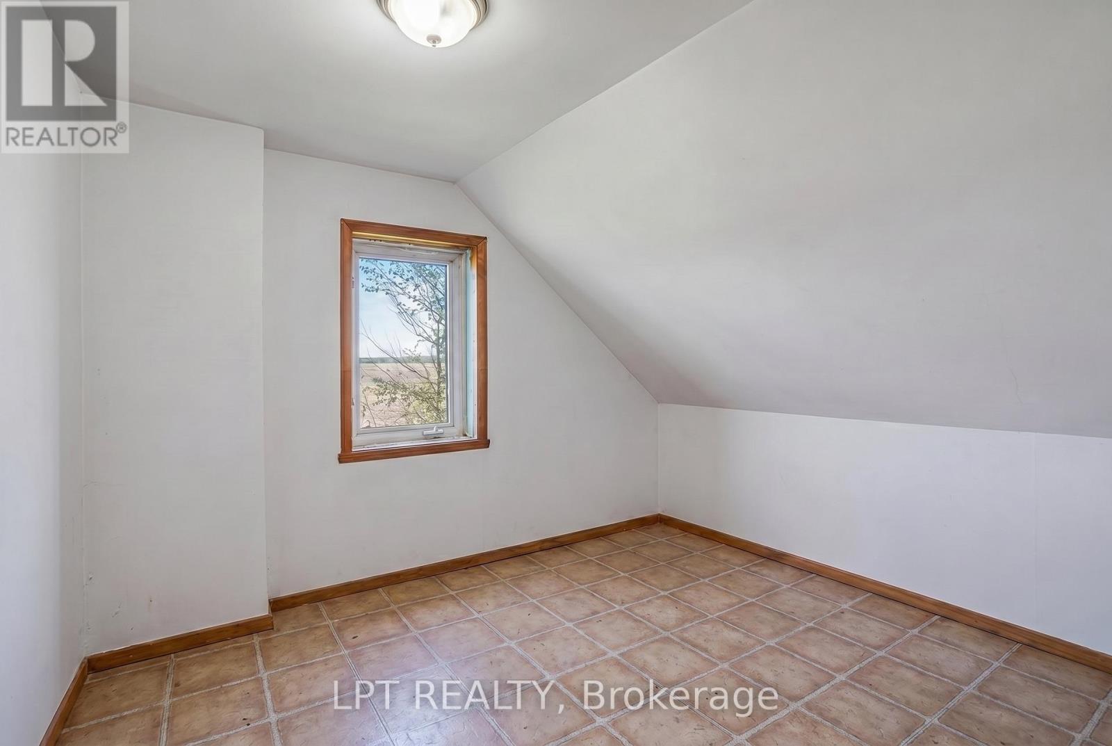 3515 GREENLANE ROAD - 17