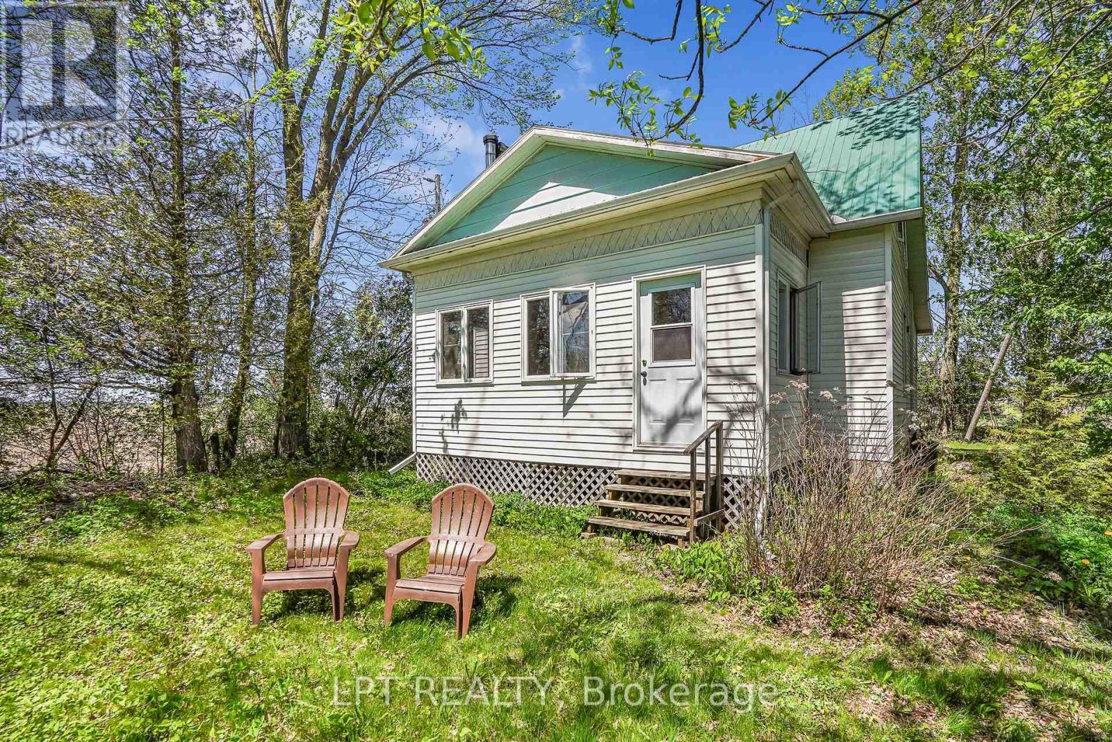 3515 GREENLANE ROAD - 2