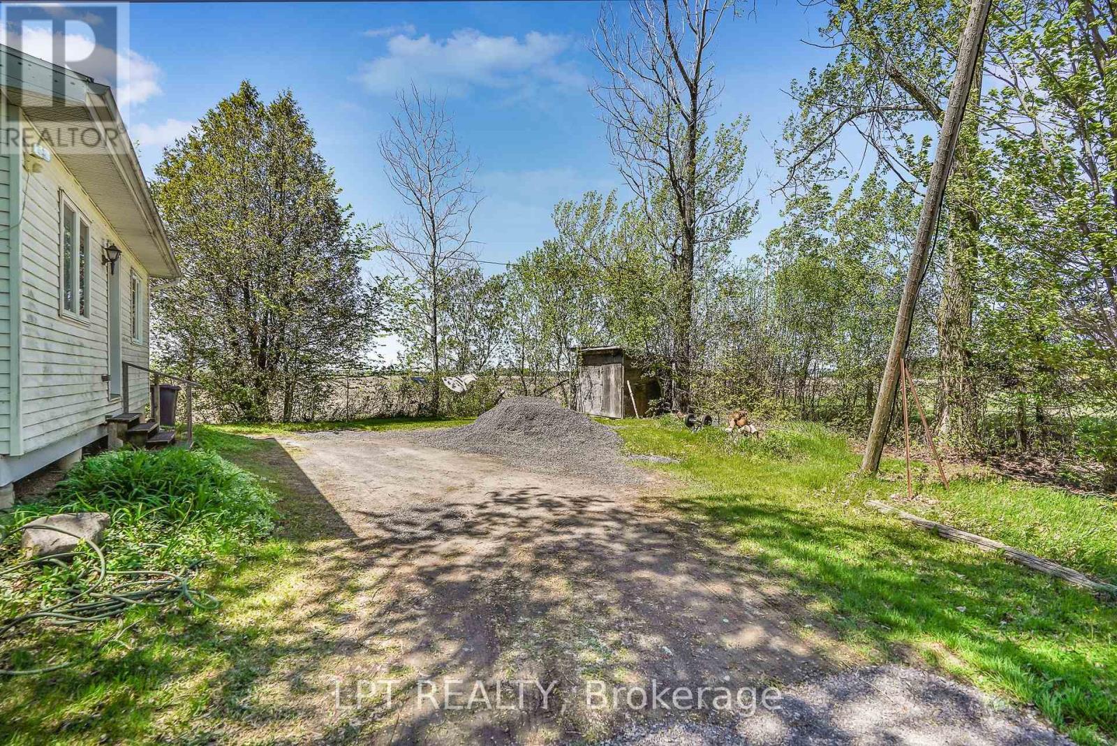3515 GREENLANE ROAD - 21