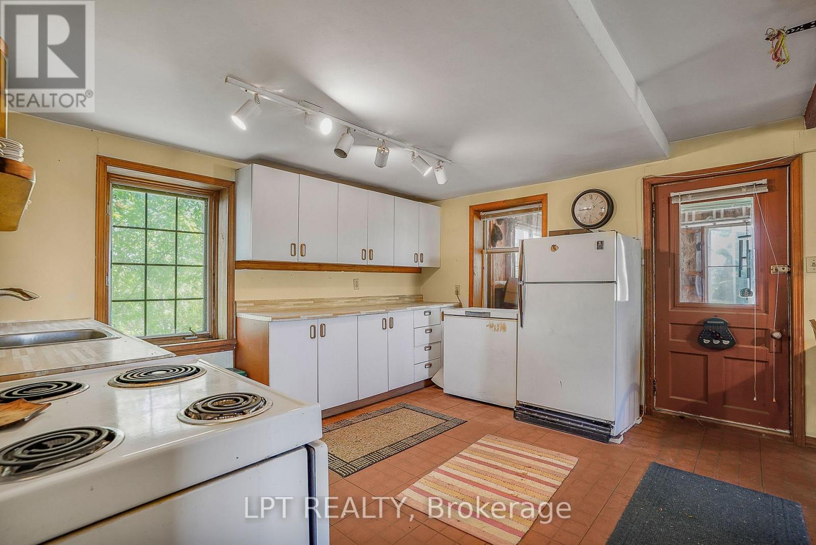 3515 GREENLANE ROAD - Image 4