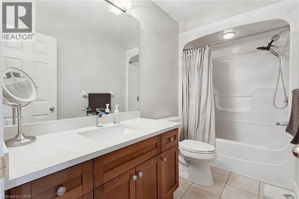 2092 ENGLISH Crescent - 18
